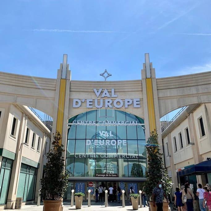 Disney Luxury Studio Serris Exteriör bild